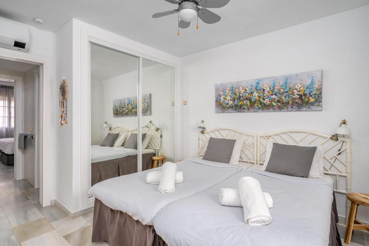 La Duquesa Apartment With Pool By Costarentals - Ref M8 مانيلفا المظهر الخارجي الصورة